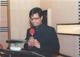 Shailendra Pandey addressing National Astrology Confrence in Kanpur - Click to Enlarge